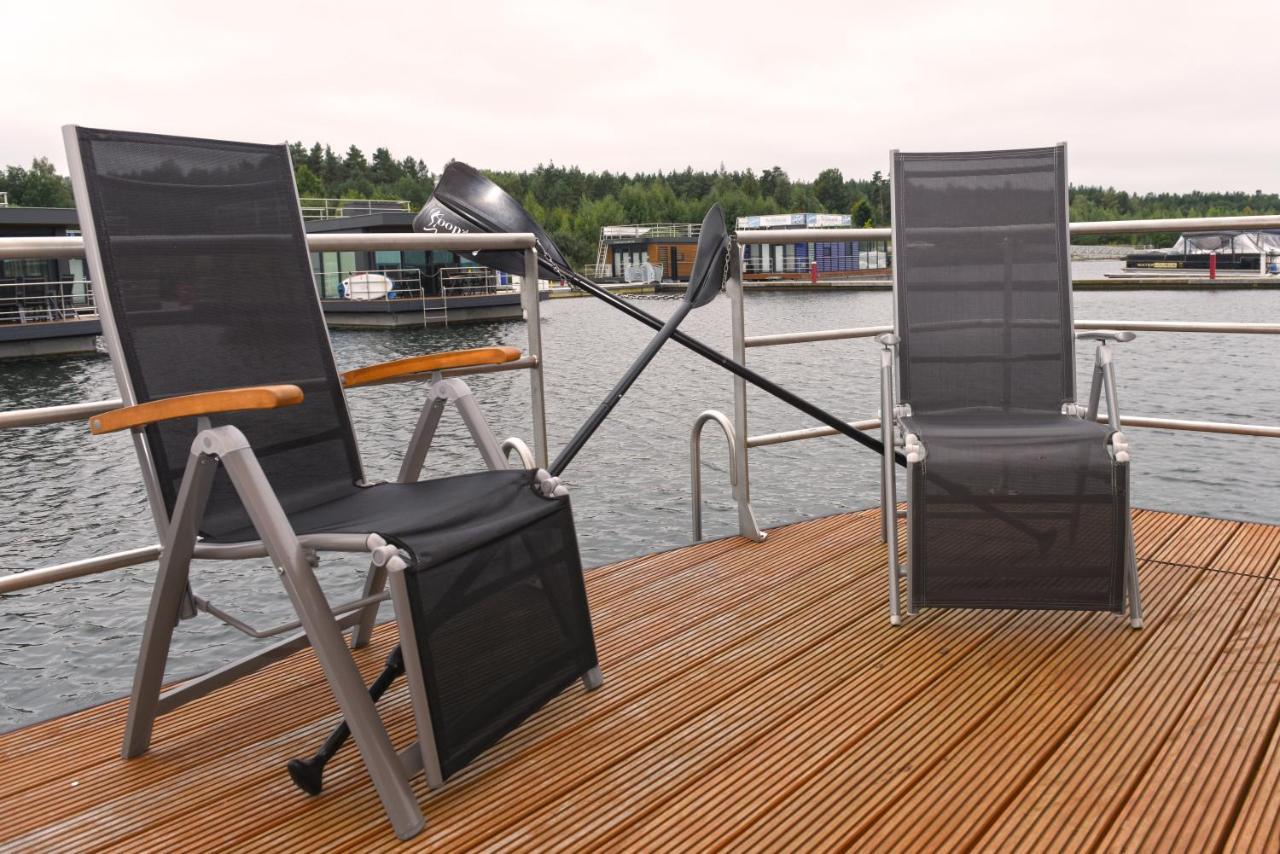 Hausboote Am Baerwalder See Traumhaus-Mieten Klitten エクステリア 写真