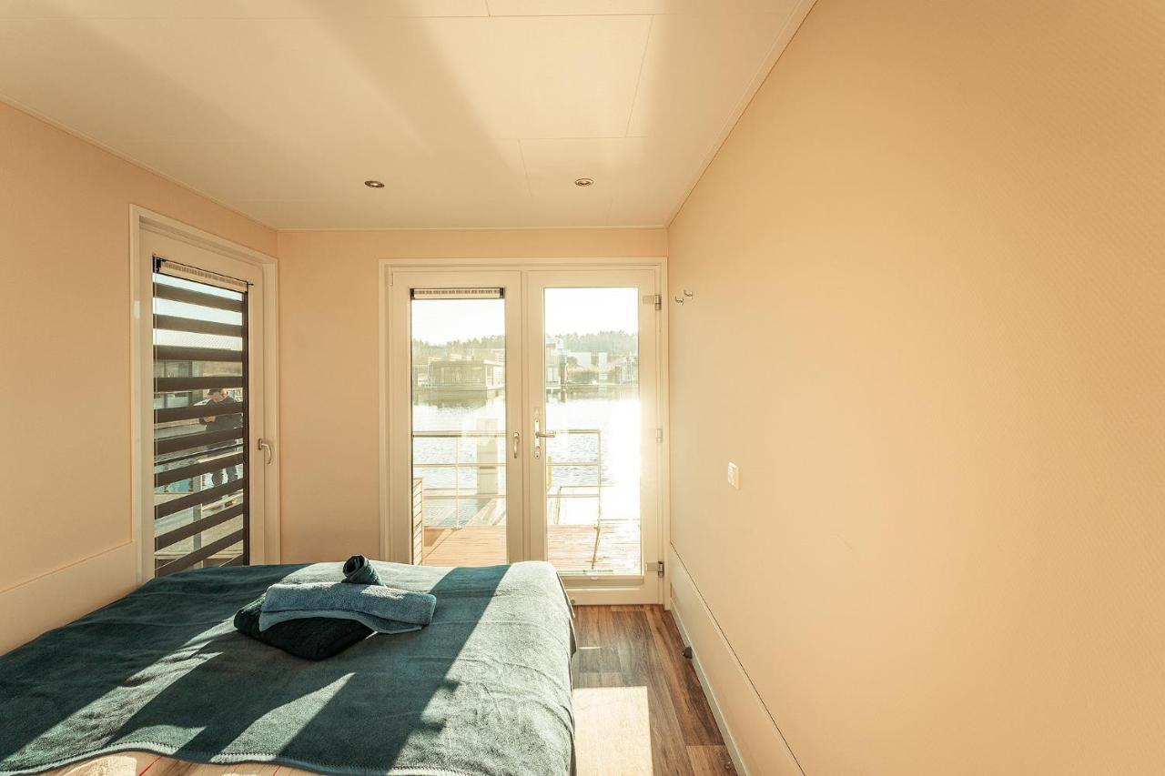 Hausboote Am Baerwalder See Traumhaus-Mieten Klitten エクステリア 写真